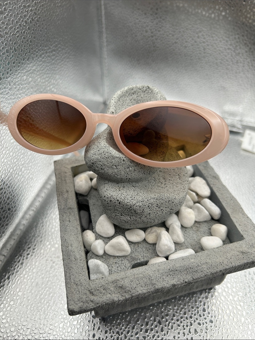 Aire Fornax 53mm Oval Sunglasses In Blush/brown Grad